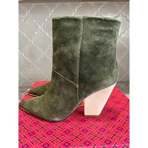 Tory Burch Size 7 Lila 90mm Ankle Bootie Olive suede NIB